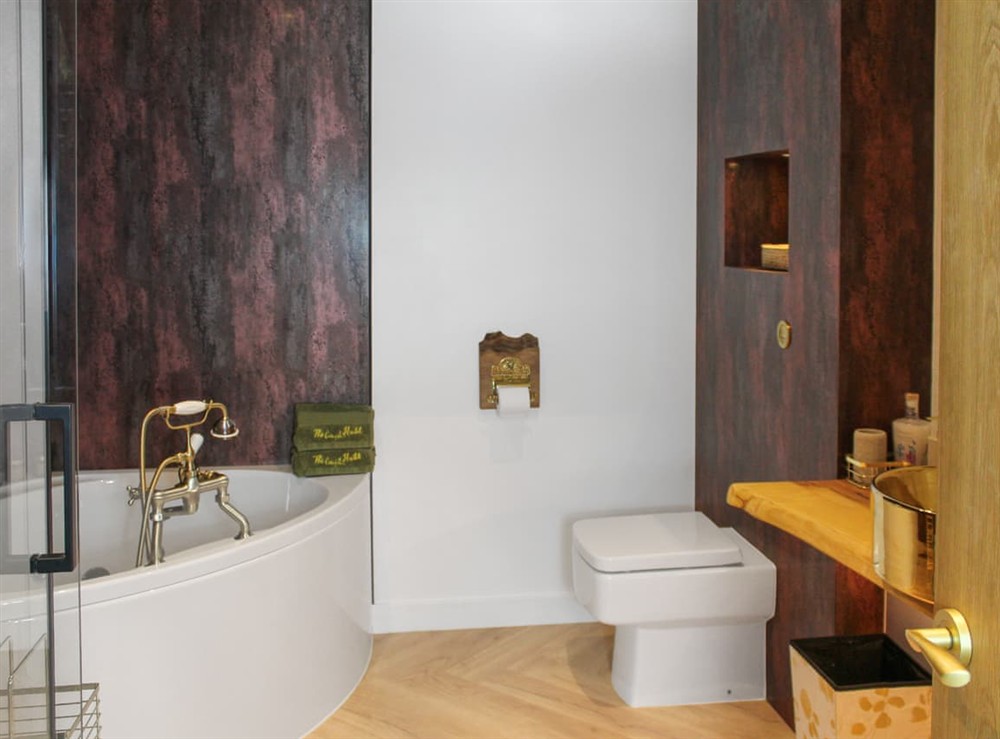 Bathroom at The Shed in Falmouth, Cornwall