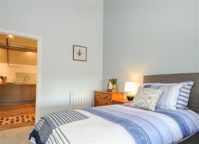 One of the 2 bedrooms (photo 3) at The Shed, Horningtops near Liskeard