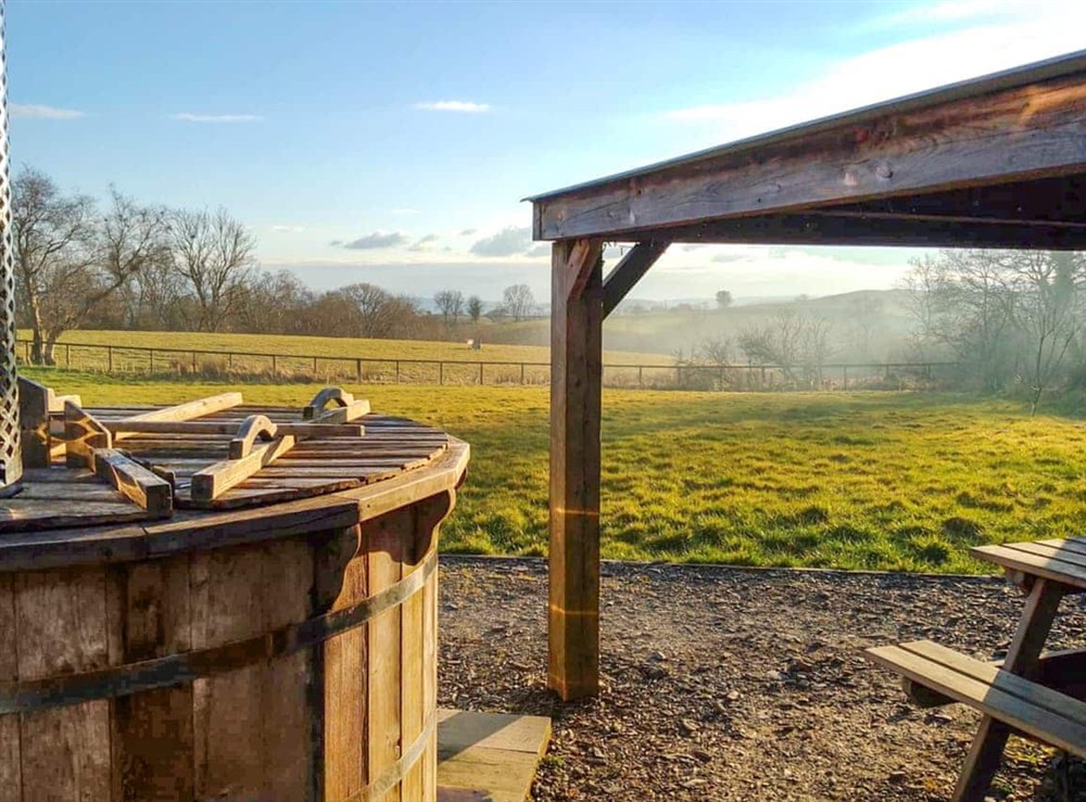 Hot tub at The Sheep Pod in Welshpool, Powys