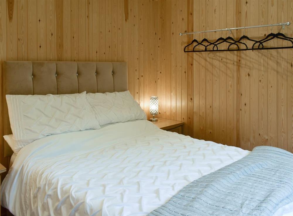 Double bedroom (photo 2) at Shepherds Hut 2, 