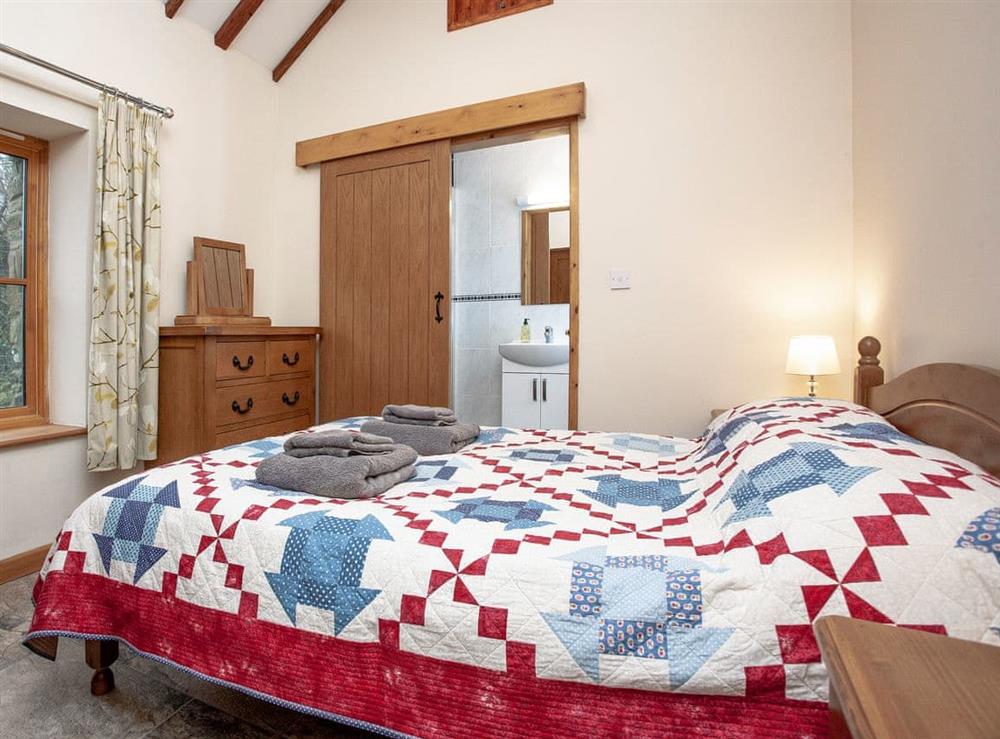 Double bedroom (photo 3) at The Shippen in Bucks Cross, near Bideford, Devon