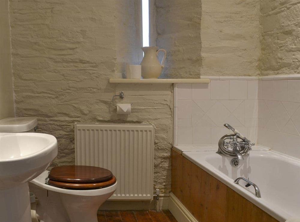 En-suite bathroom at The Shooting Lodge in Colquite, Washaway, North Cornwall., Great Britain