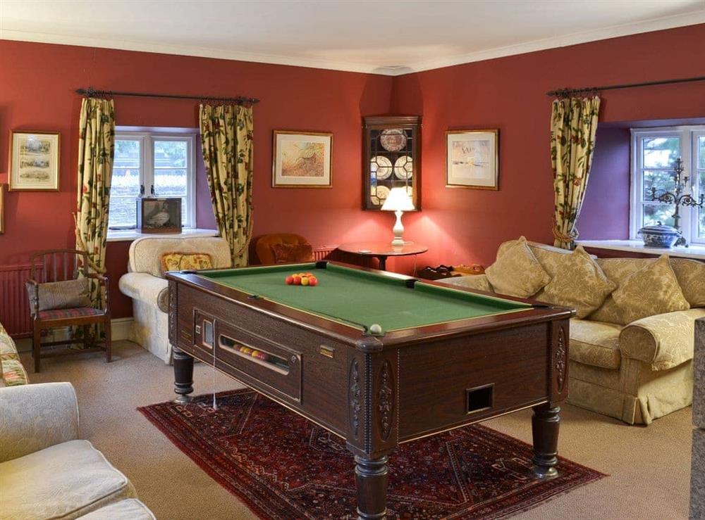 Lounge with pool table at The Shooting Lodge in Colquite, Washaway, North Cornwall., Great Britain