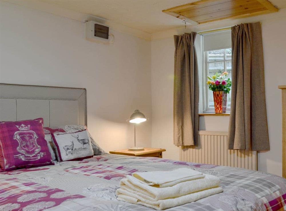 Comfy double bedroom at The Sidings in Whitecroft, Forest of Dean, Gloucestershire