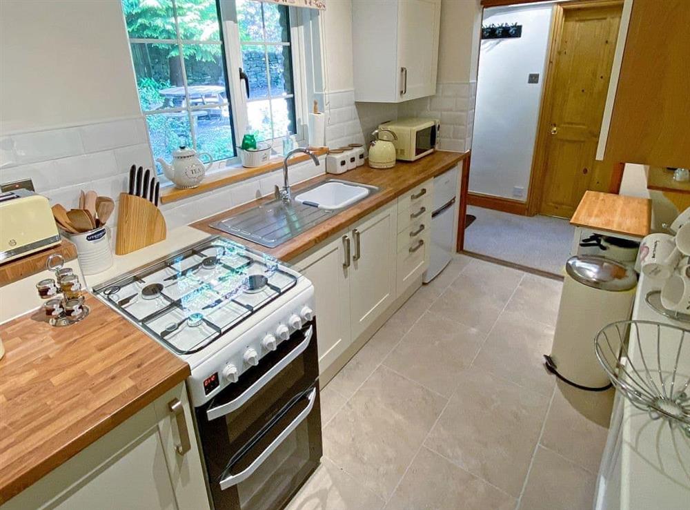 Well equipped delightful kitchen (photo 2) at The Sidings in Whitecroft, Forest of Dean, Gloucestershire