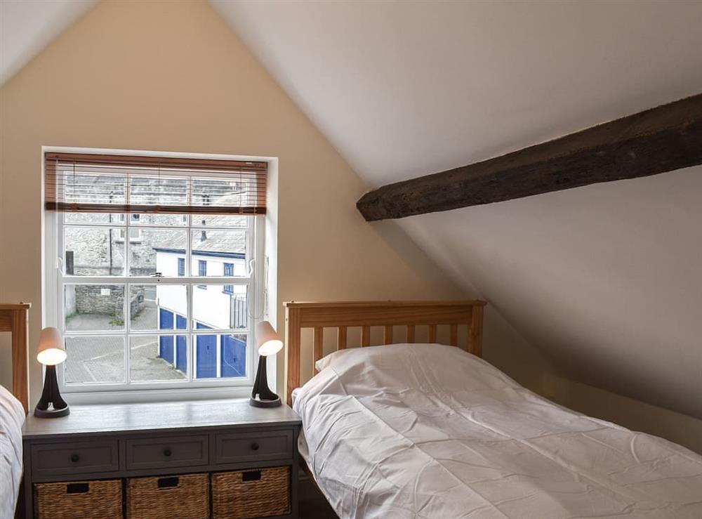 Twin bedroom (photo 2) at The Sloop in Swanage, Dorset