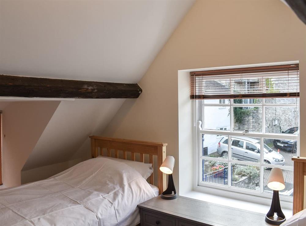Twin bedroom at The Sloop in Swanage, Dorset