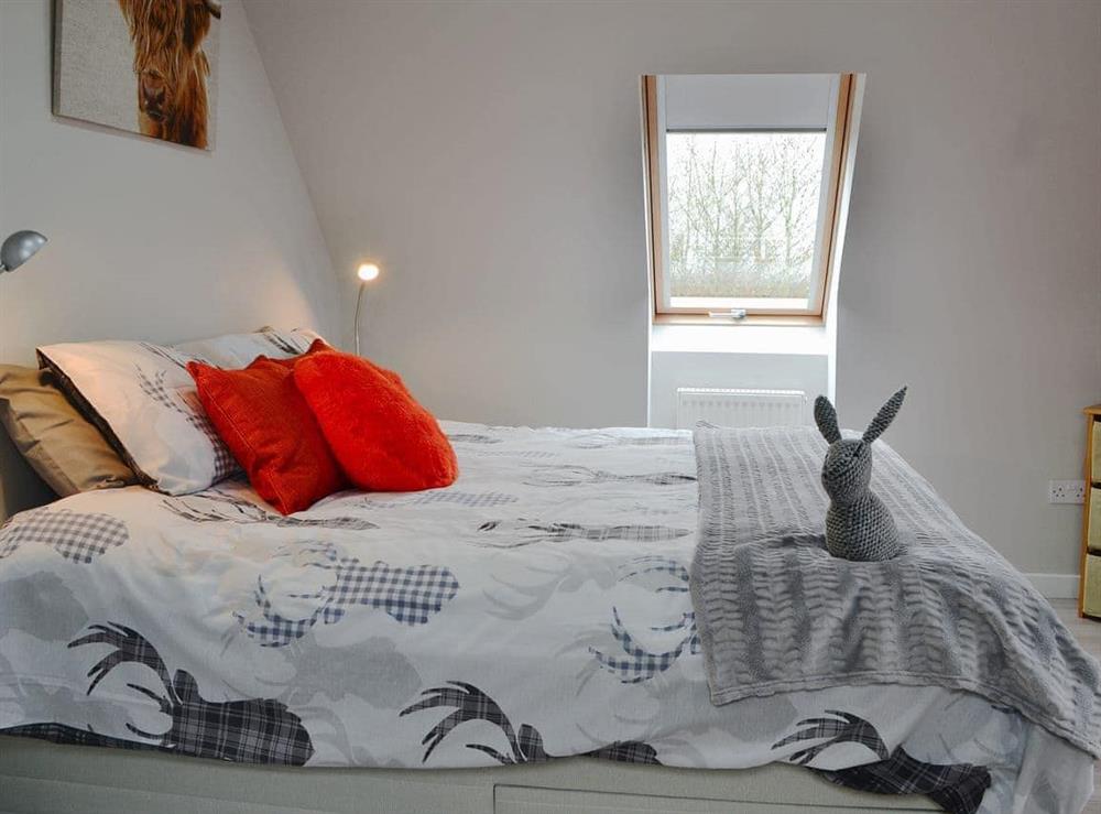 Comfortable double bedroom (photo 2) at The Snug in Blackridge, near Edinburgh, West Lothian