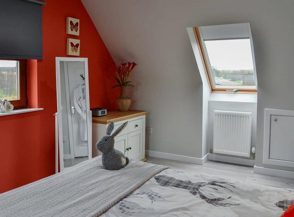 Comfortable double bedroom at The Snug in Blackridge, near Edinburgh, West Lothian