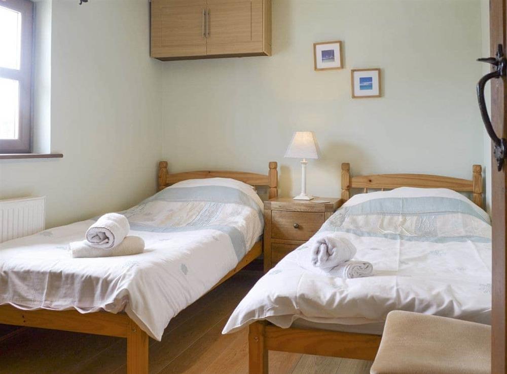 Light and airy twin bedroom at The Stables in Abererch, Pwllheli, Gwynedd