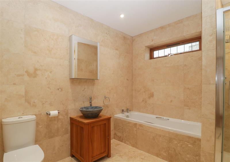 Bathroom at The Stables, Beercrocombe near North Curry