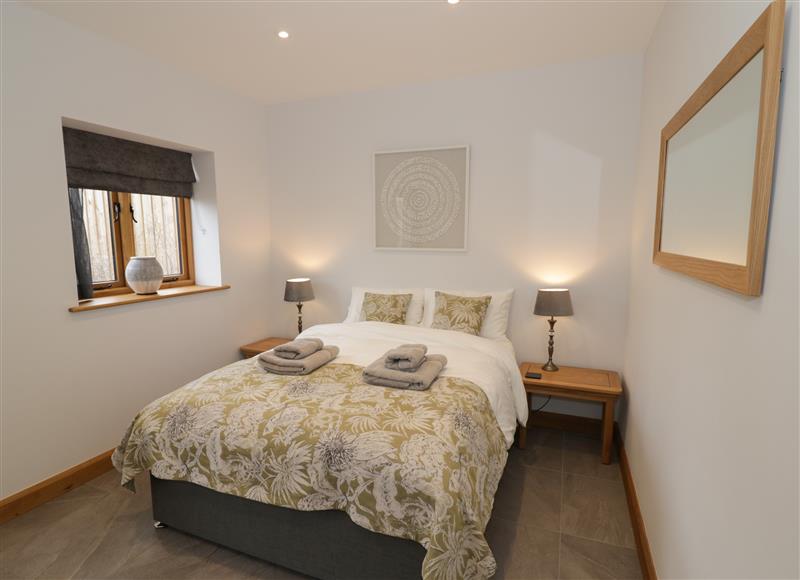 One of the 5 bedrooms (photo 3) at The Stables, Droitwich Spa