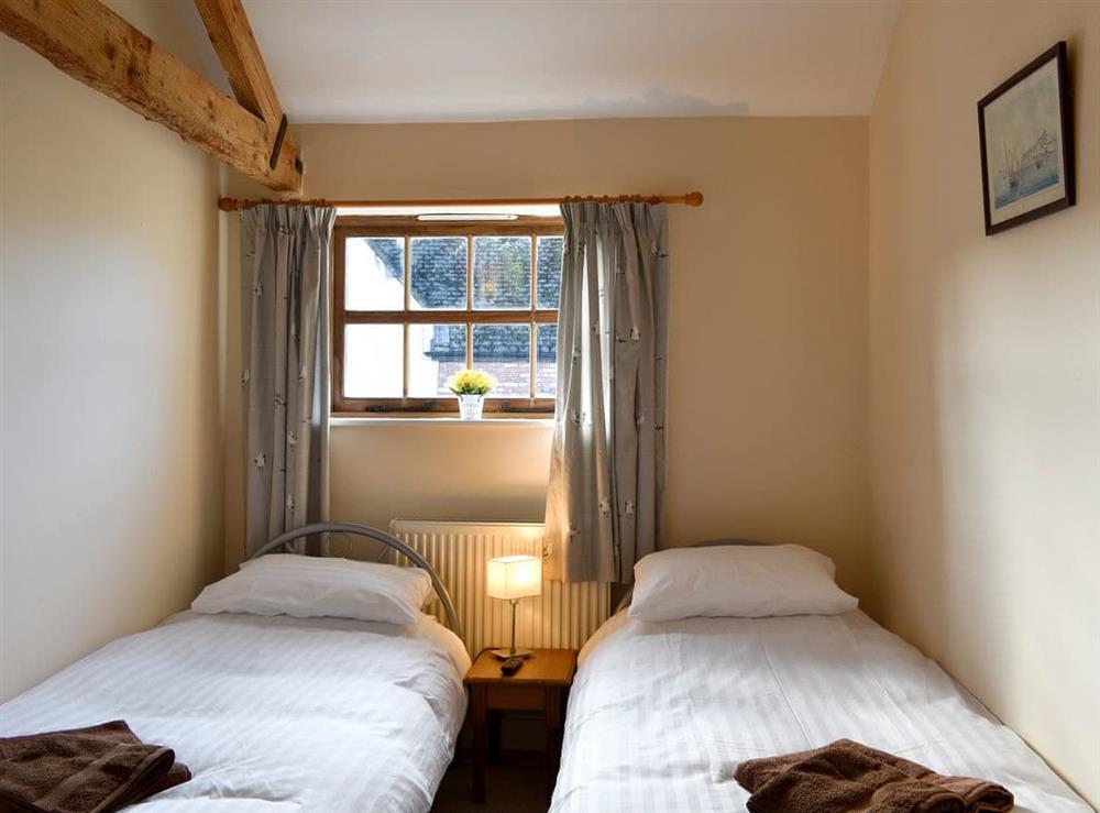 Twin bedroom at The Stables, Mill Farm in Okeford Fitzpaine, Dorset