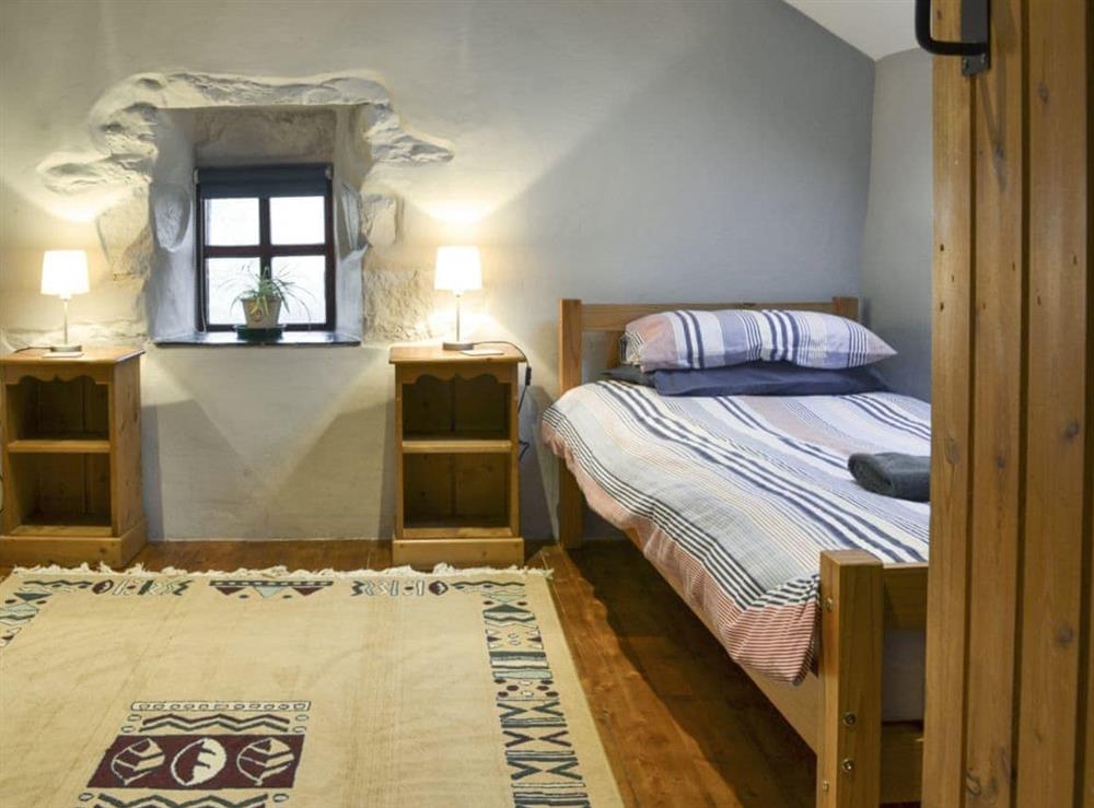 Good-sized twin bedroom at The Stables in near Criccieth, Gwynedd