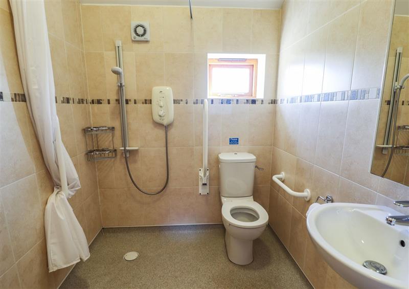 The bathroom at The Stables, North Somercotes