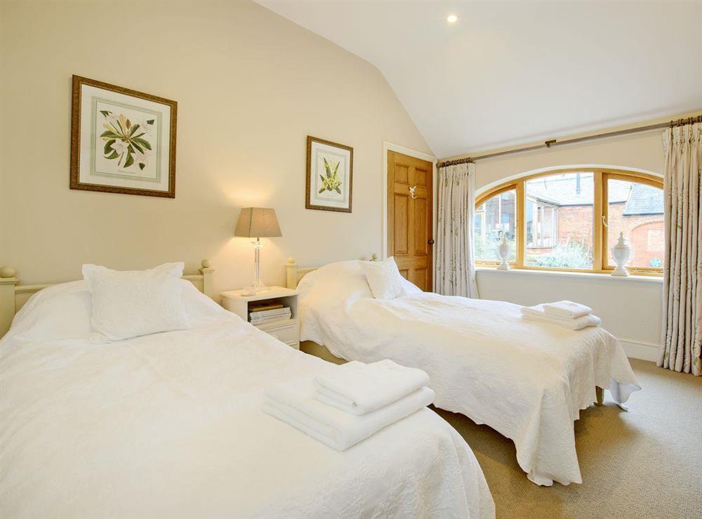 Cosy twin bedroom at The Stables in Weedon, near Daventry, Northamptonshire