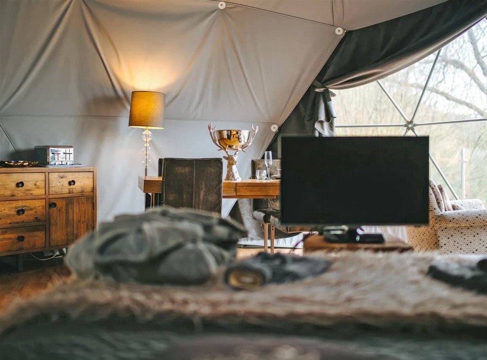 Open plan living space (photo 5) at The Star Dome in Ludlow, Shropshire
