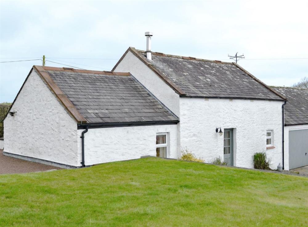 Lovely detached barn conversion at The Steading at Nabny in Dundrennan, near Kirkcudbright, Kirkcudbrightshire