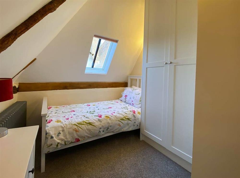 Single bedroom at The Stud at Britton House in Hothfield, Kent