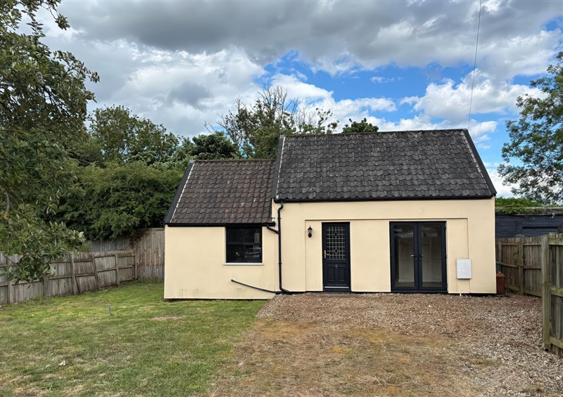 This is the setting of The Studio at The Studio, Marsham near Aylsham