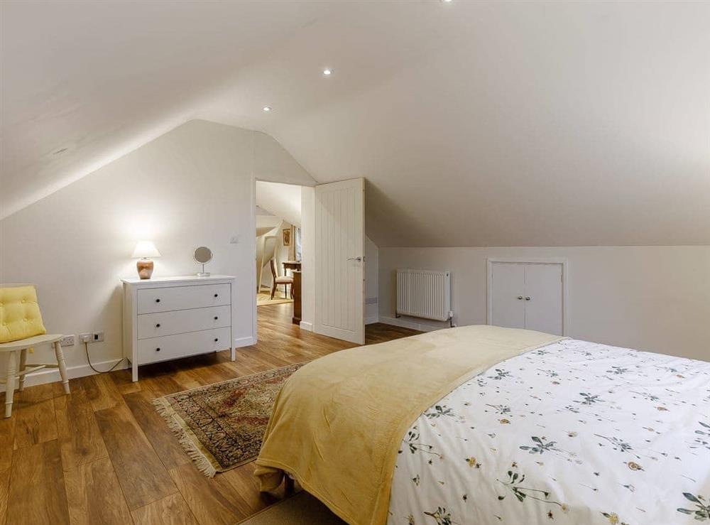 Double bedroom (photo 2) at The Sunset Retreat in Shenington, Oxfordshire