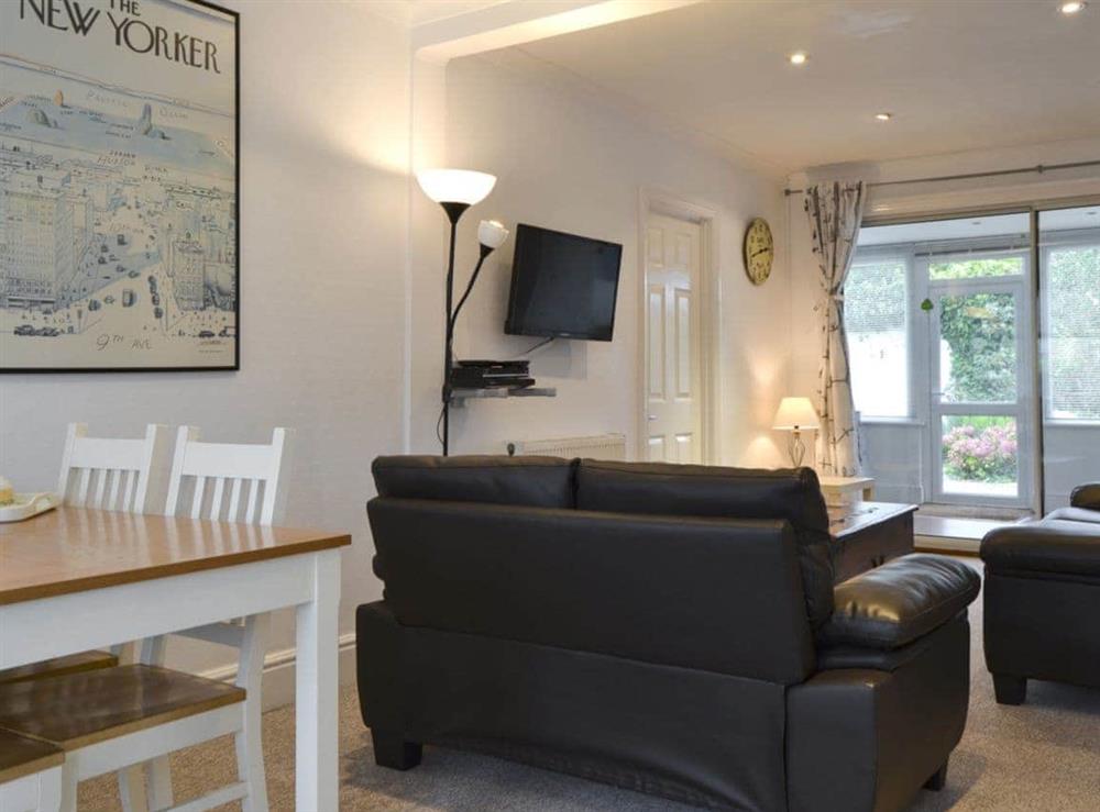 Lovely open plan living area at The Swift in West Wittering, West Sussex