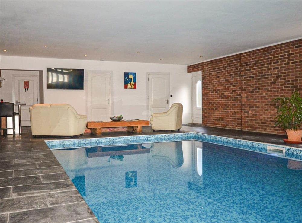The swimming pool at The Swimming Pool Retreat in Fontwell, West Sussex