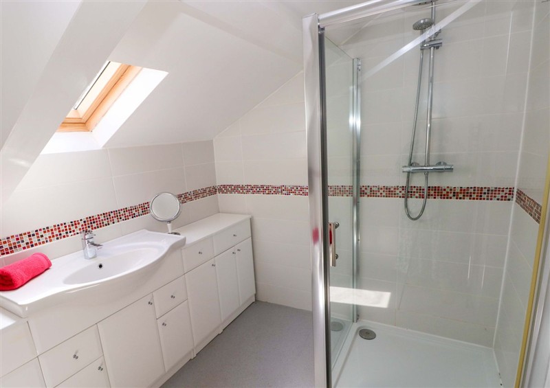 Bathroom at The Sycamores, Llawhaden near Narberth
