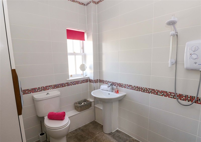 The bathroom (photo 2) at The Sycamores, Llawhaden near Narberth