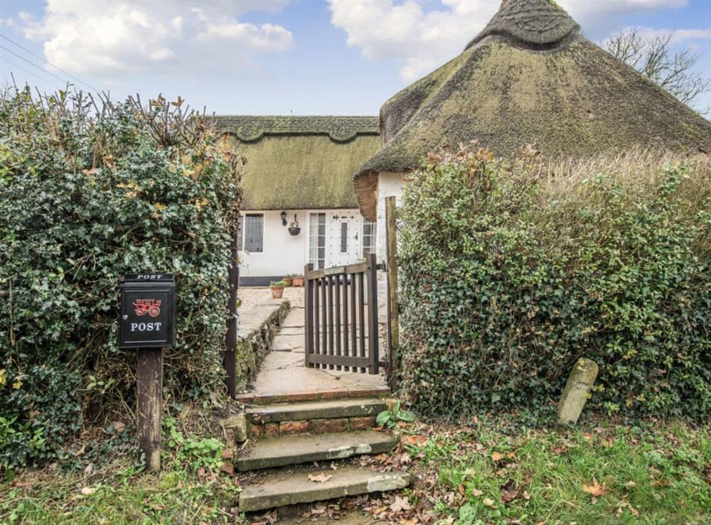 The Thatch is a detached property