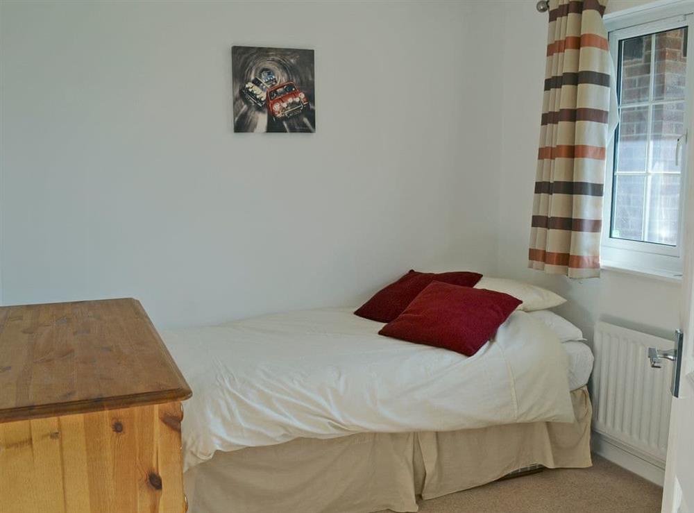 Cosy single bedroom at The Timbers in Embleton, near Alnwick, Northumberland