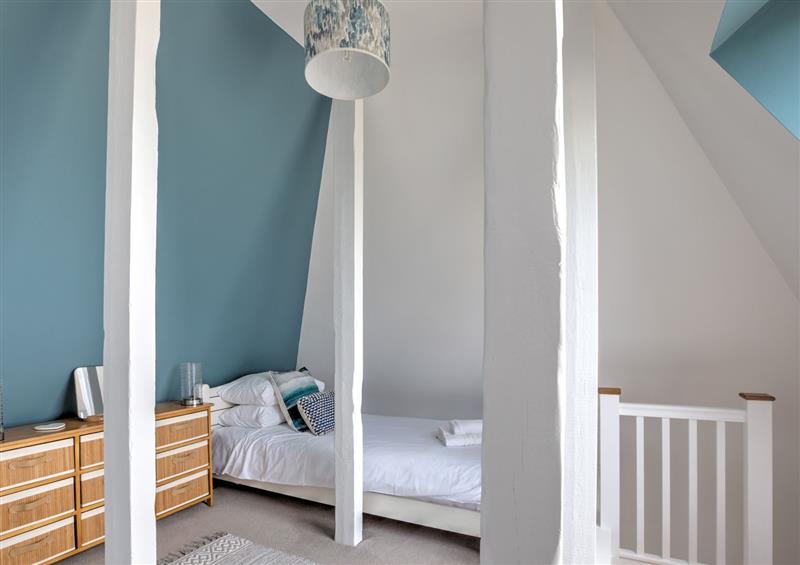 One of the 3 bedrooms (photo 3) at The Tower, 5 Corisande Manor, Newquay