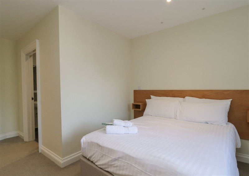 A bedroom in The Treetop Nook (photo 2) at The Treetop Nook, Chudleigh