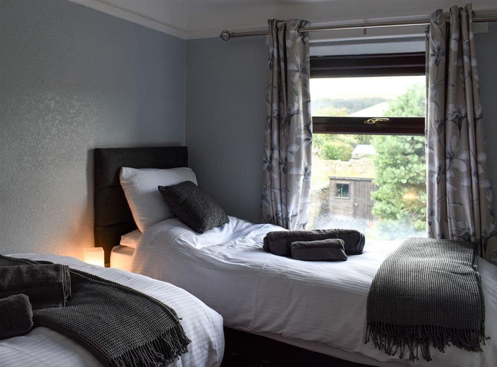 Twin bedroom at The View in Horton-in-Ribblesdale, near Settle, Yorkshire, North Yorkshire