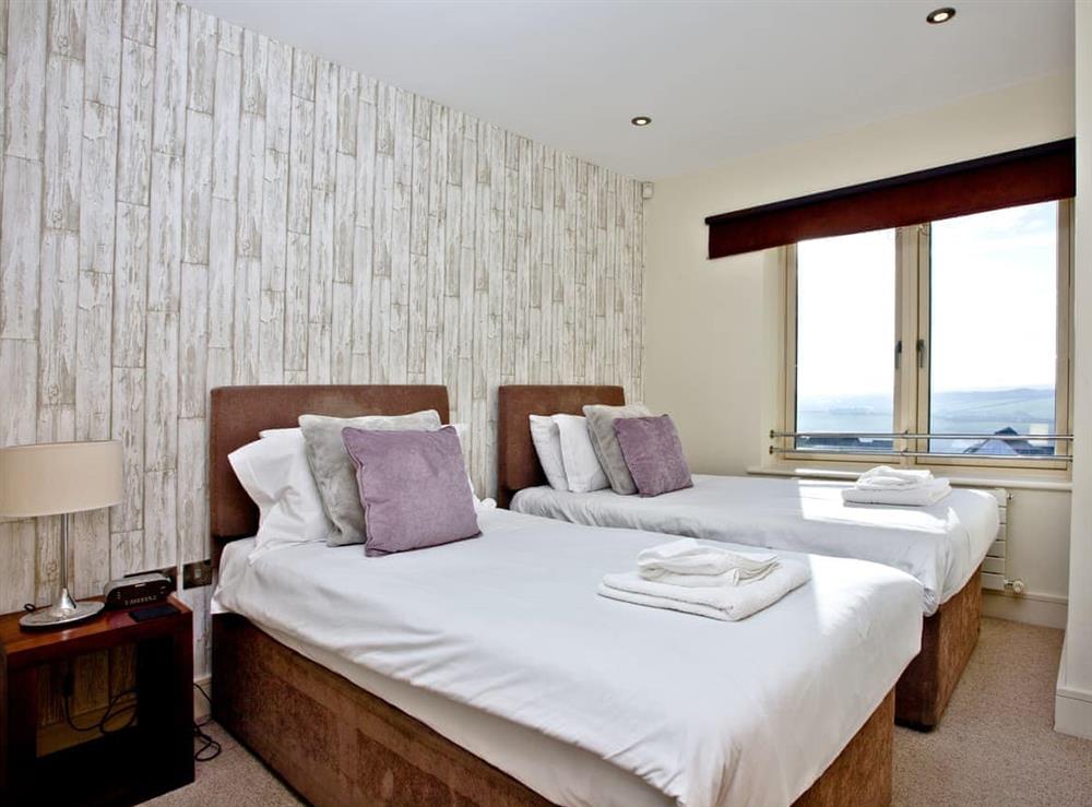 Twin bedroom at The Vista in Newquay, Cornwall