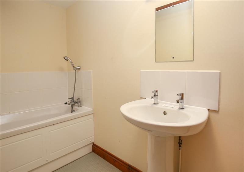 The bathroom (photo 3) at The Walton, Craven Arms