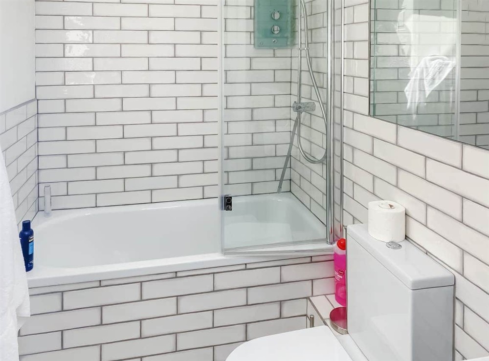 Bathroom at The Watch House in St Mawes, Cornwall