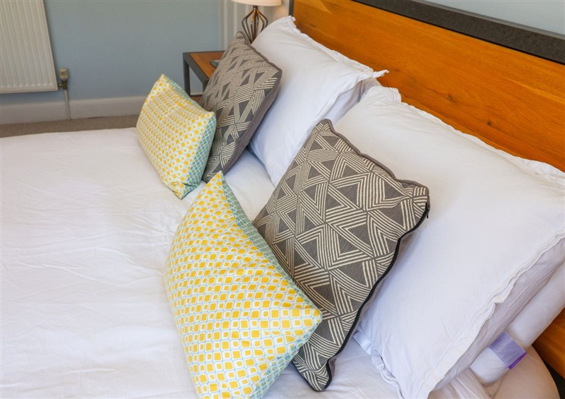 A bedroom in The Waverley (photo 3) at The Waverley, Southwold