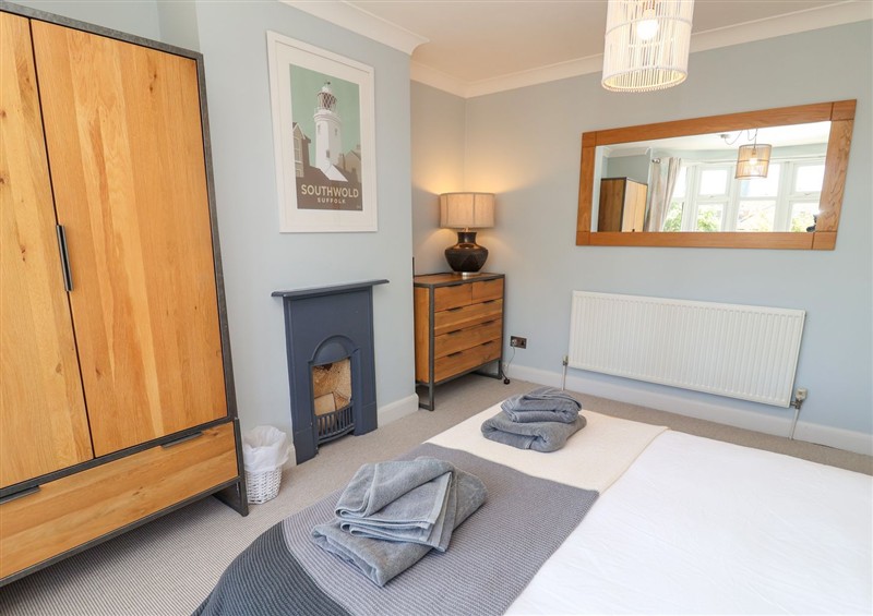 One of the 3 bedrooms at The Waverley, Southwold