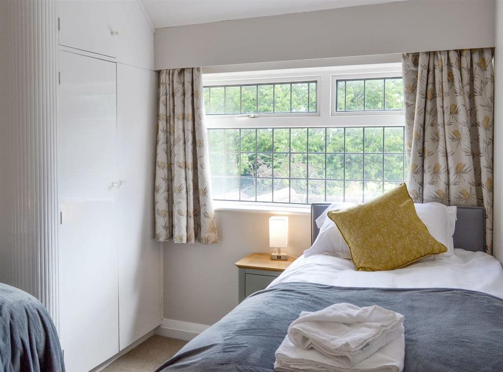 Cosy twin bedroom at The Whins in Ganton, near Filey, North Yorkshire