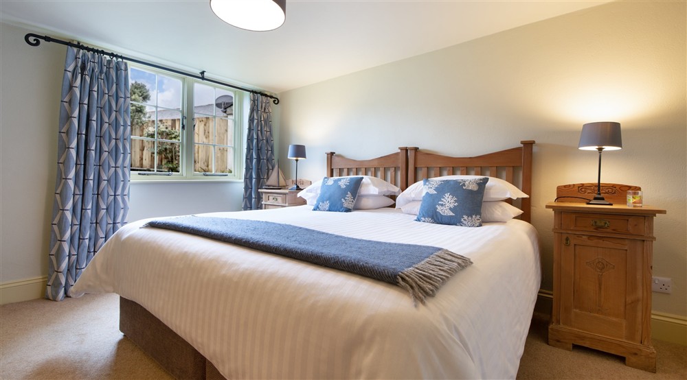 The ground floor double or twin bedroom at The White Cottage in Port Isaac, Cornwall