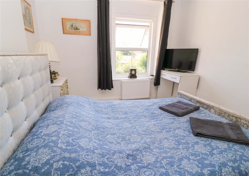 One of the 4 bedrooms at The White House, Piddletrenthide
