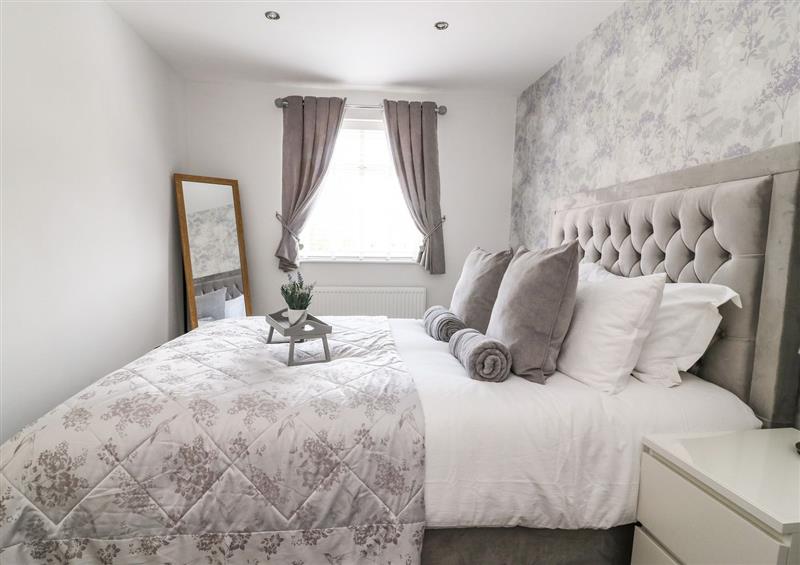 One of the 3 bedrooms (photo 3) at The Whyte Retreat, Hornsea
