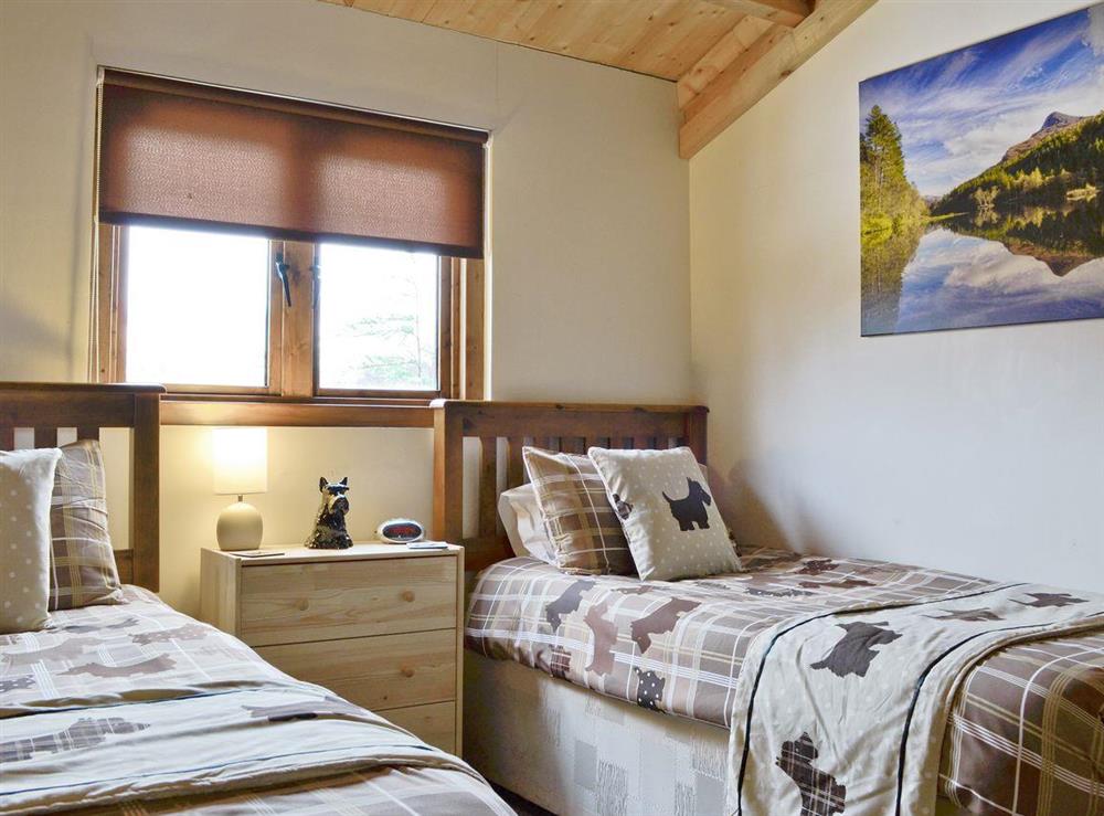 Cosy twin bedroom at The Willows in Glencoe, near Fort William, Argyll