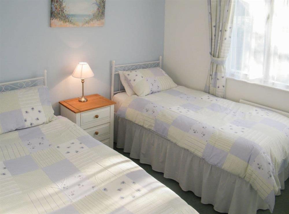 Well-appointed twin bedroom at The Willows in Wroxham, Norfolk