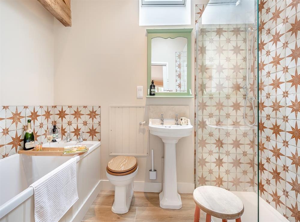 Bathroom at The Woodshed in Appletree, Northamptonshire