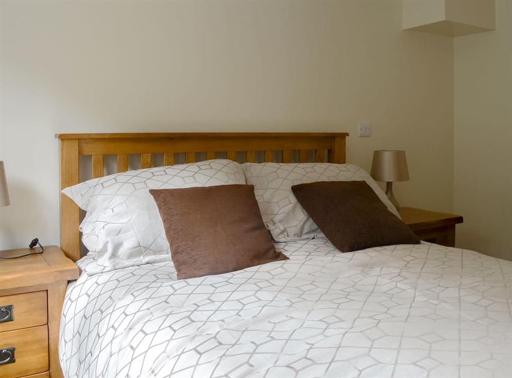 Comfortable double bedroom (photo 2) at Snowdon, 