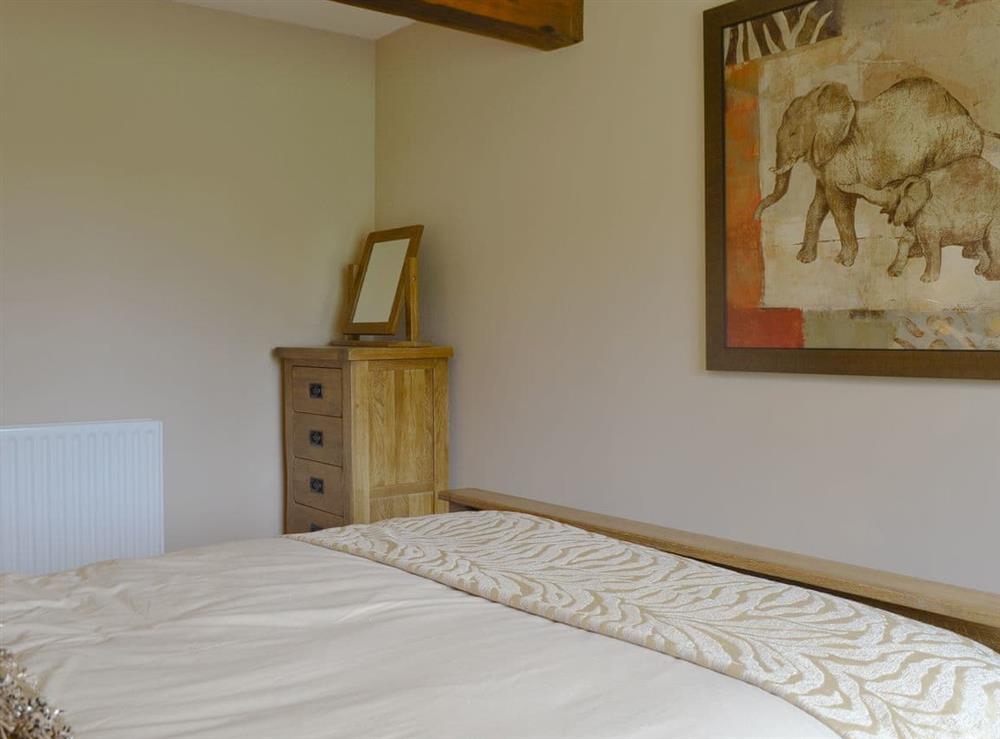 Comfortable double bedroom (photo 2) at Tryfan, 