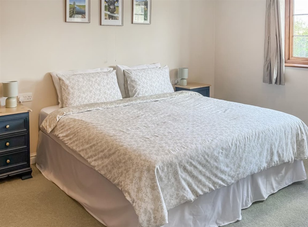 Double bedroom (photo 2) at The Wrens in Stoke St. Gregory, near Taunton, Somerset