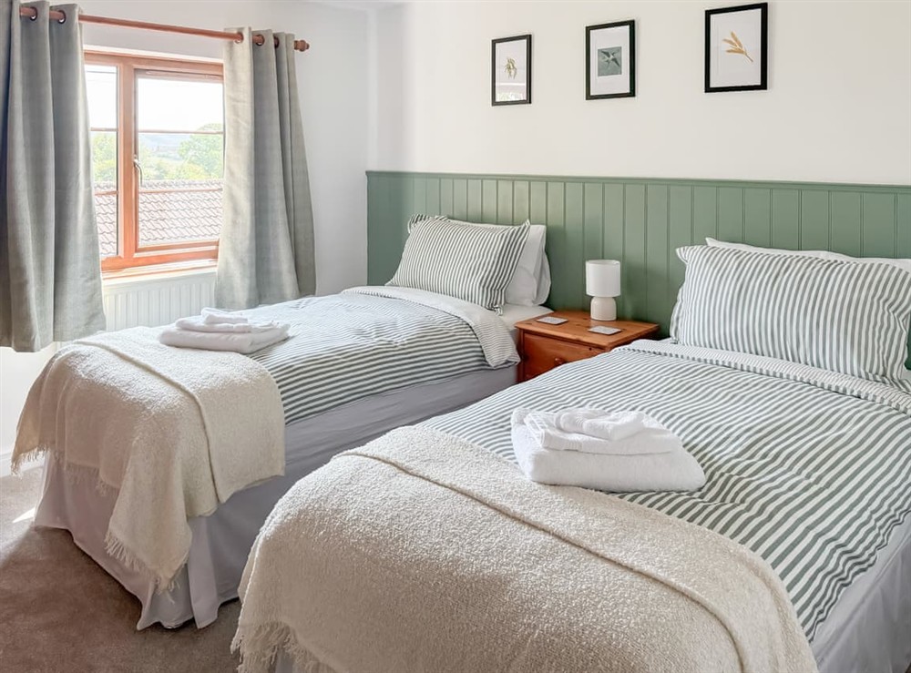 Twin bedroom at The Wrens in Stoke St. Gregory, near Taunton, Somerset
